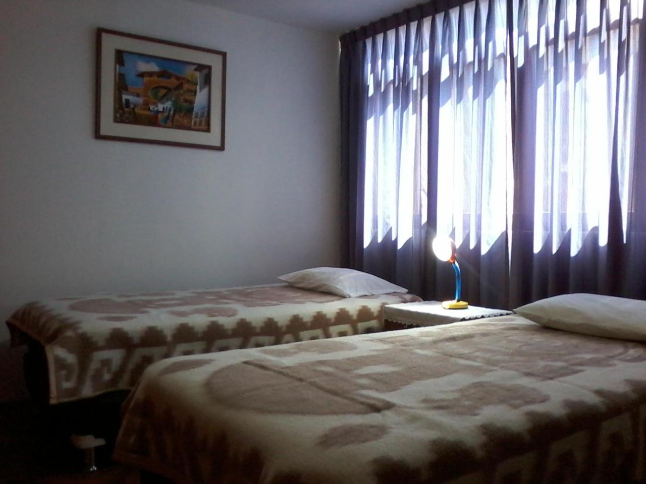 Royal Sweet Dreams Airport B&B Лима Экстерьер фото