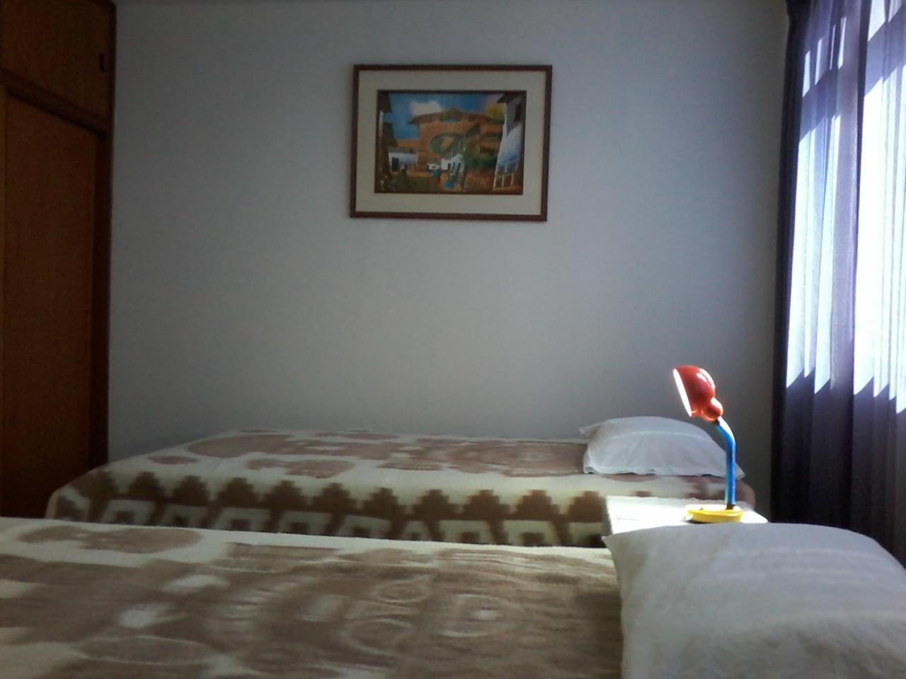 Royal Sweet Dreams Airport B&B Лима Экстерьер фото
